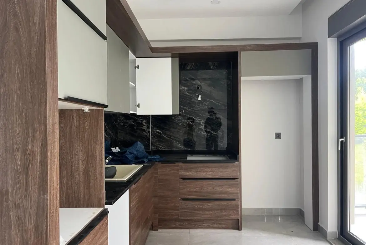 Fitted kitchen